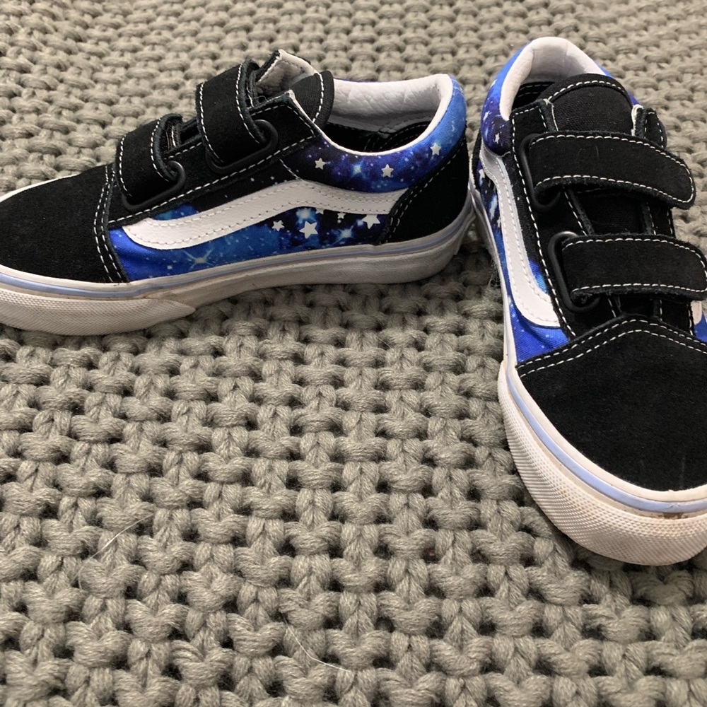 Vans little kids shoes